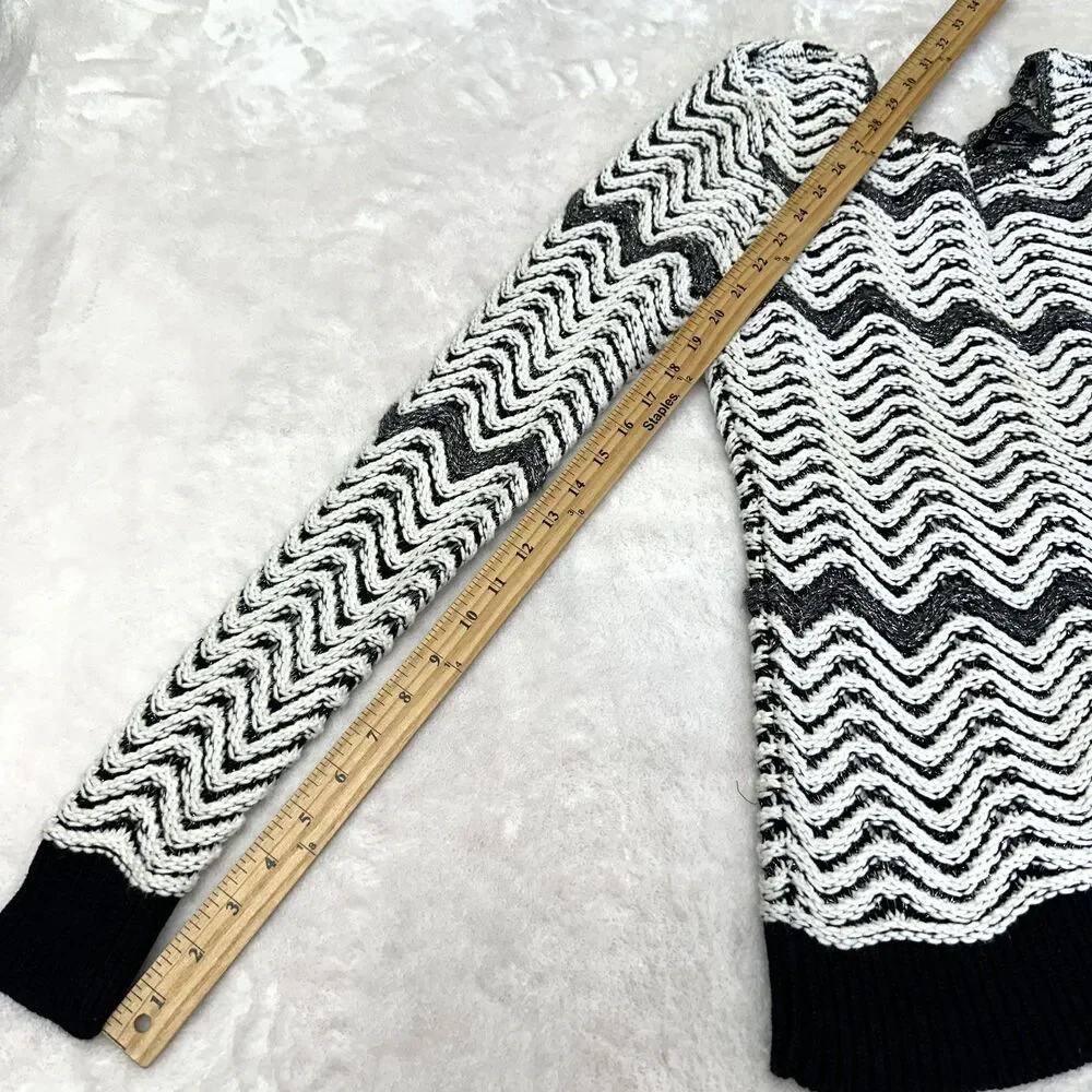 Etcetera Women's Black White Chevron Knit Cotton Blend Long Sleeve Sweater Sz M
